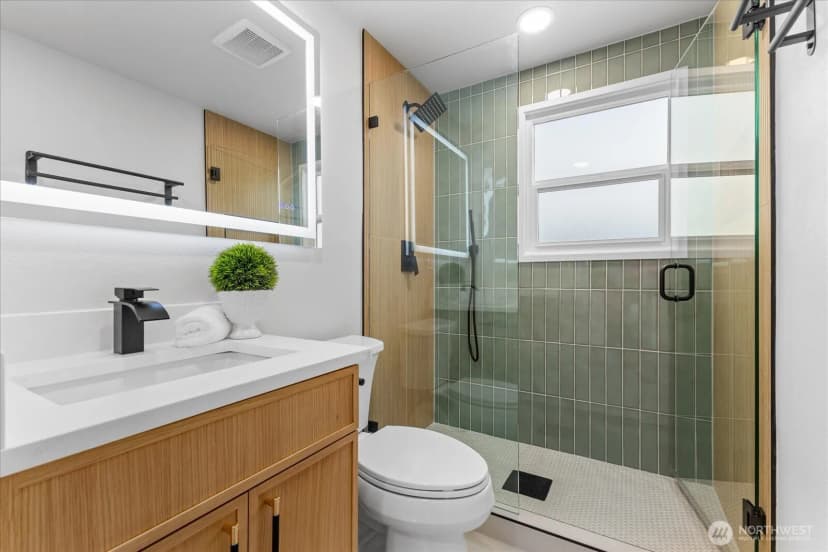 Property photo for 3254 Nw Market Street, Seattle photo 15