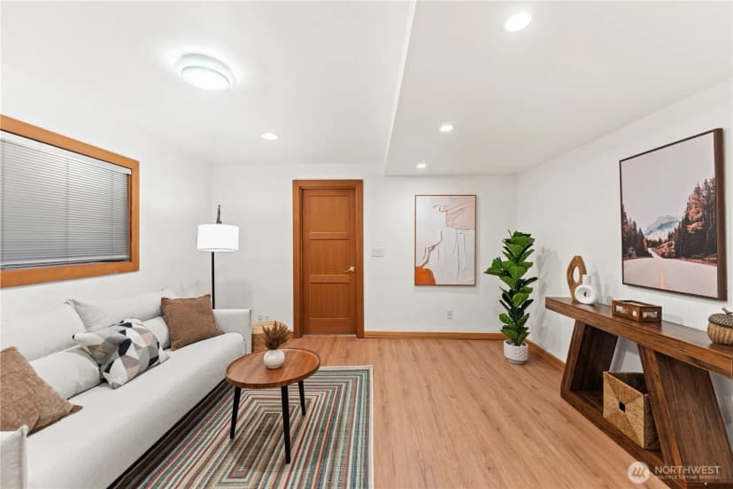 Property photo for 3920 Ne 157th Place, Lake Forest Park photo 28