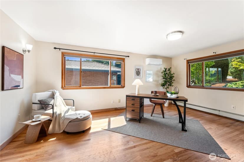 Property photo for 3920 Ne 157th Place, Lake Forest Park photo 13