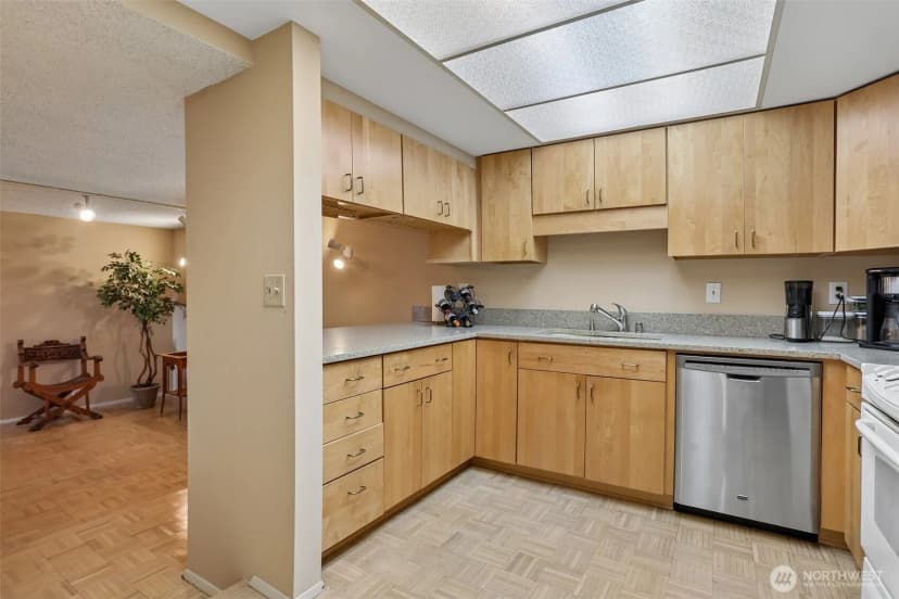 Property photo for 200 James Street #106, Edmonds photo 12