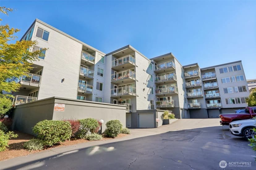 Property photo for 200 James Street #106, Edmonds photo 22