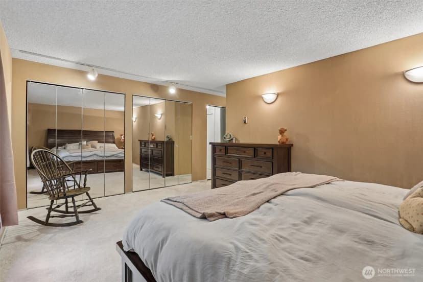 Property photo for 200 James Street #106, Edmonds photo 16
