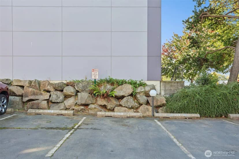 Property photo for 200 James Street #106, Edmonds photo 25