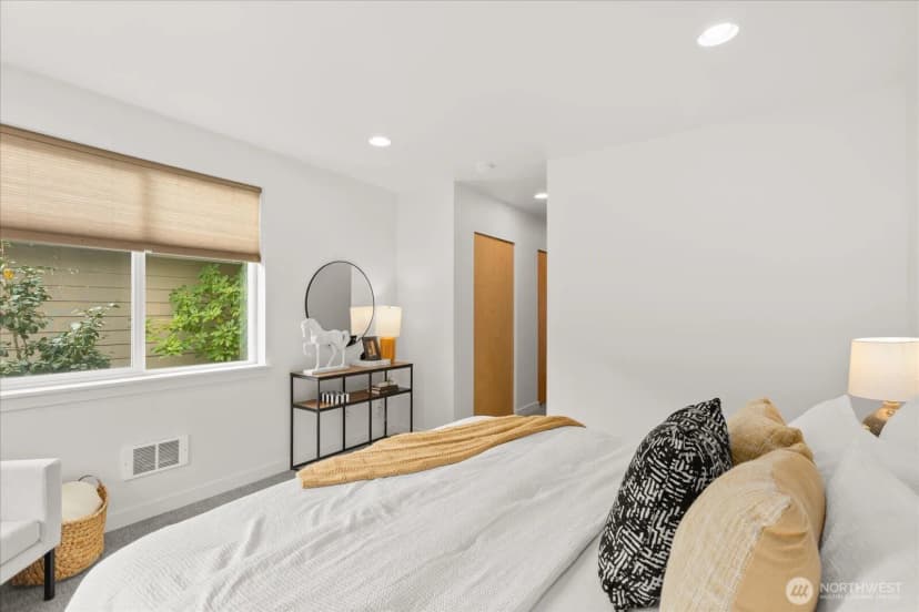 Property photo for 3423 Beacon Avenue S, Seattle photo 19
