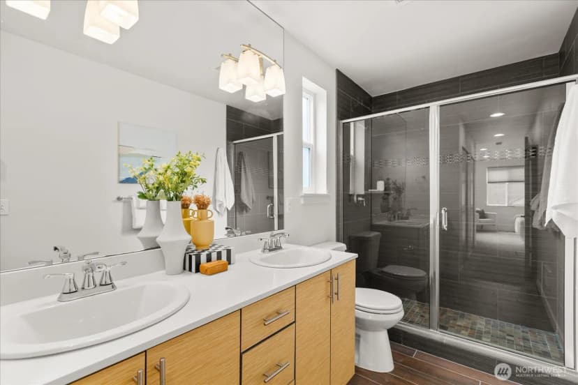 Property photo for 3423 Beacon Avenue S, Seattle photo 20