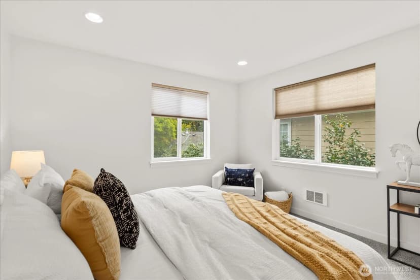 Property photo for 3423 Beacon Avenue S, Seattle photo 18