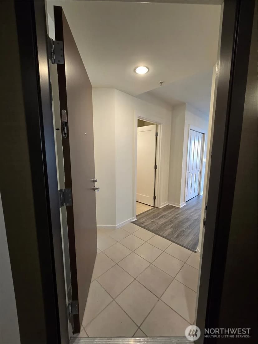 Property photo for 2721 1st Avenue #204, Seattle photo 25