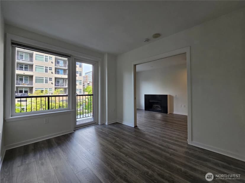 Property photo for 2721 1st Avenue #204, Seattle photo 6