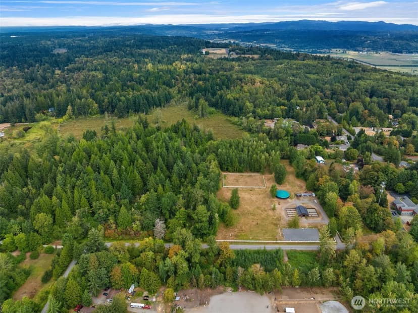 Property photo for 2 Xxxx Ne 50th Street, Redmond photo 5