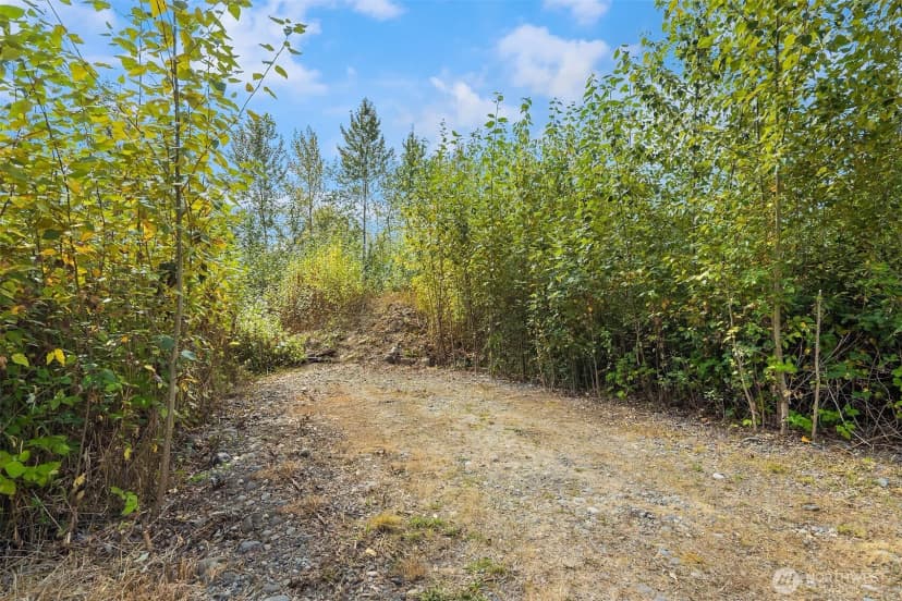 Property photo for 2 Xxxx Ne 50th Street, Redmond photo 20