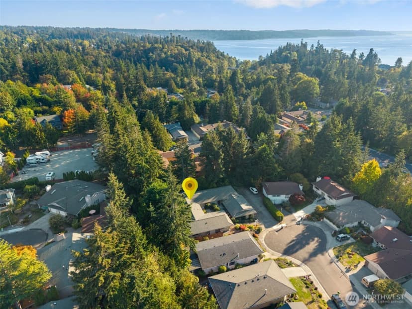 Property photo for 24830 12th Avenue S, Des Moines photo 31