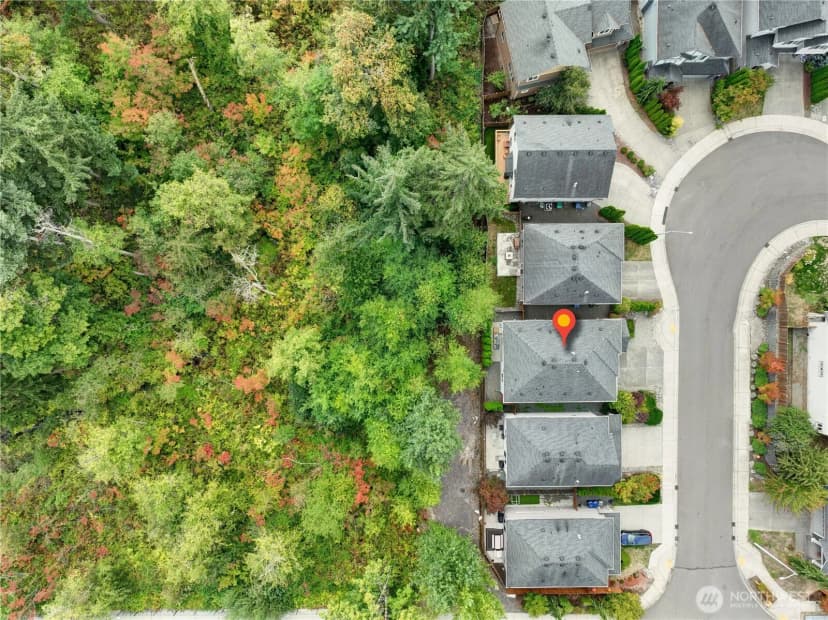 Property photo for 18021 33 Drive Se, Bothell photo 30