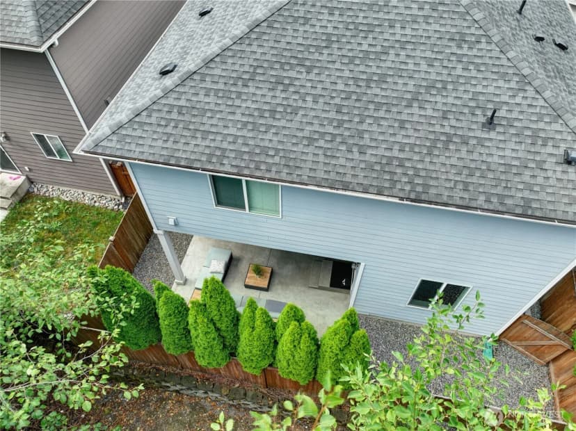 Property photo for 18021 33 Drive Se, Bothell photo 32