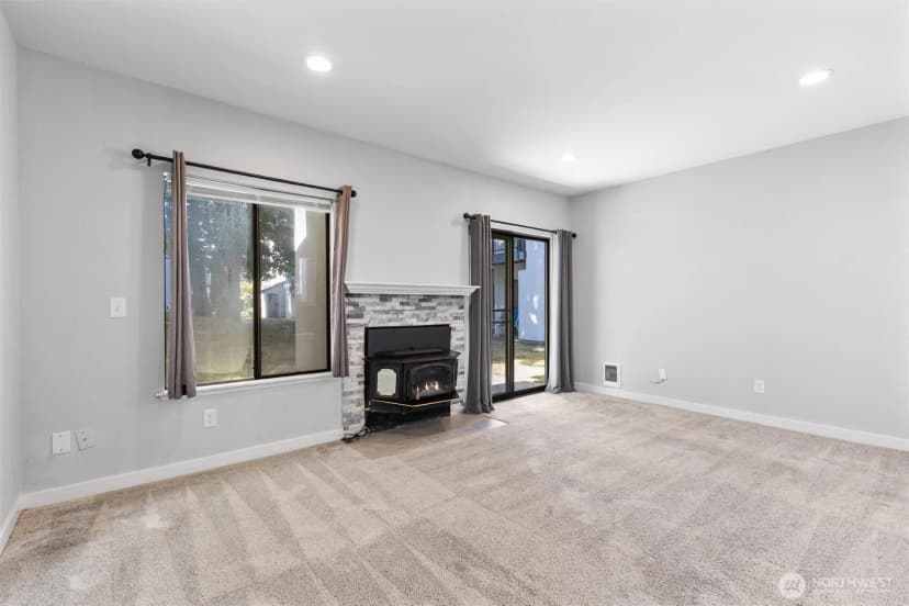 Property photo for 4817 76th Street Ne #31, Marysville photo 9
