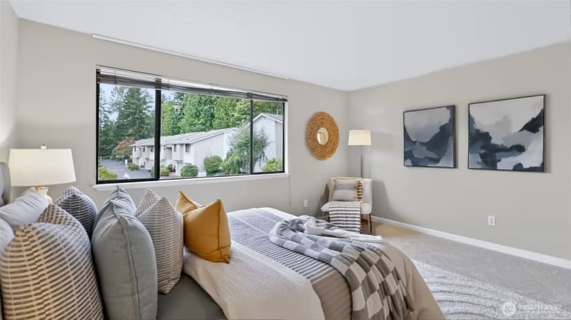 Property photo for 10403 Ne 115th Place #l46, Kirkland photo 10