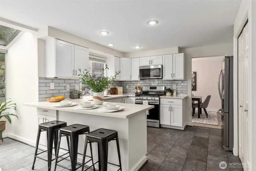 Property photo for 13106 Harbour Heights Drive, Mukilteo photo 15