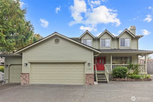 Property photo for 13106 Harbour Heights Drive, Mukilteo photo 3