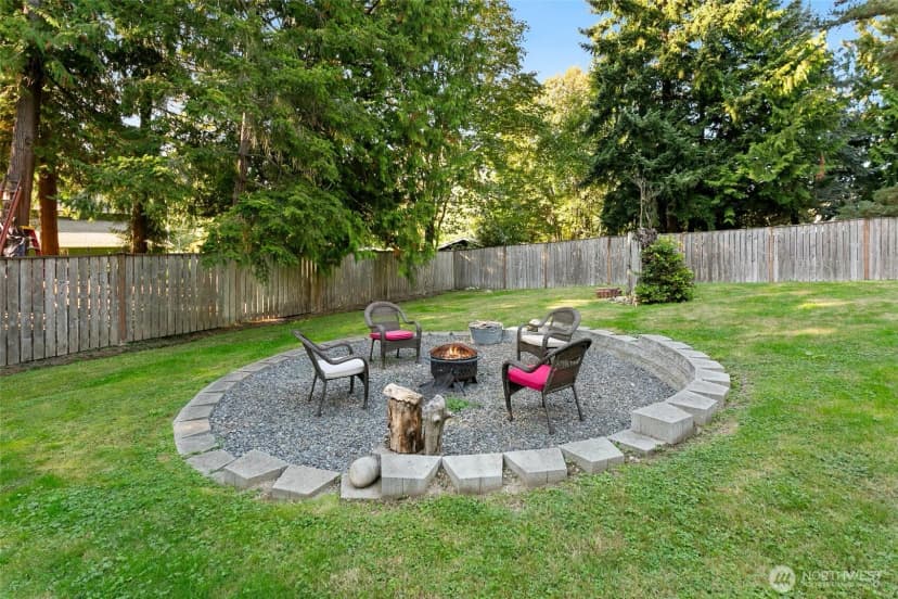 Property photo for 9228 49th Avenue W, Mukilteo photo 22