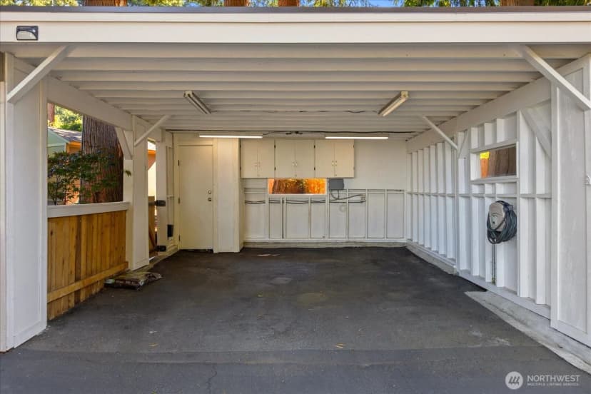Property photo for 825 Nw 180th Street, Shoreline photo 29