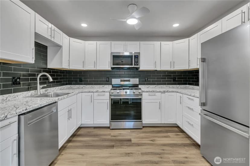 Property photo for 14322 Admiralty Way #31, Lynnwood photo 10