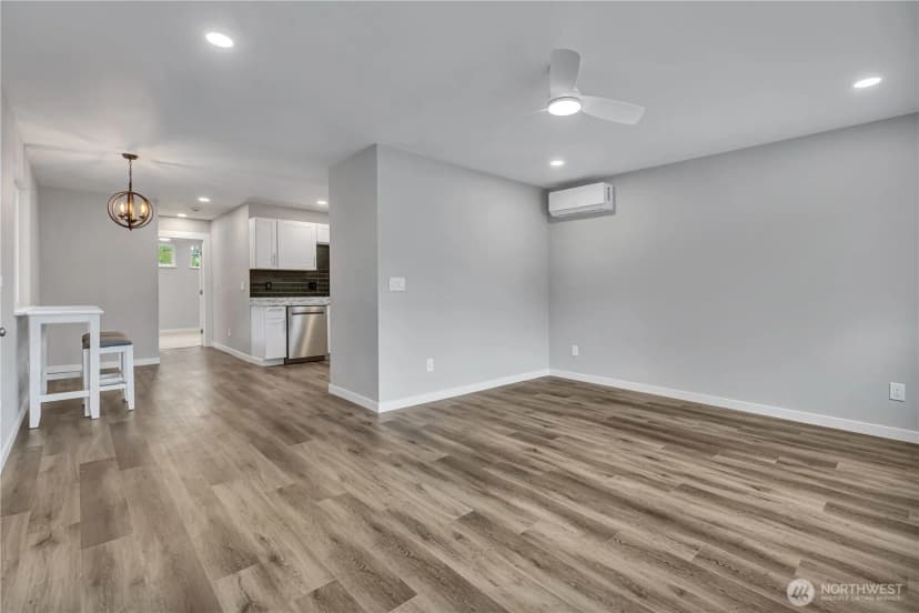 Property photo for 14322 Admiralty Way #31, Lynnwood photo 5