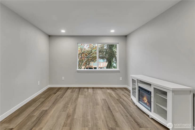 Property photo for 14322 Admiralty Way #27, Lynnwood photo 7