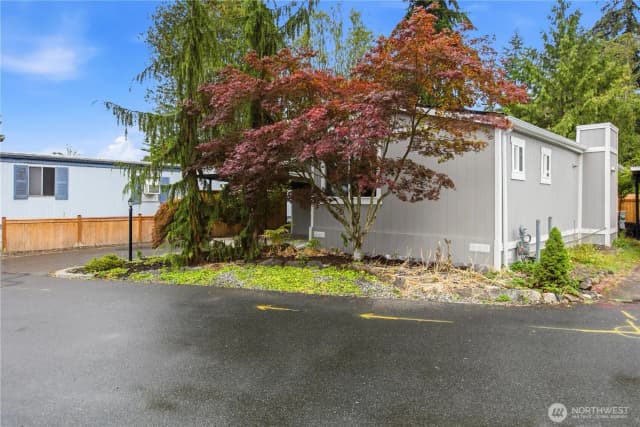 Property photo for 14322 Admiralty Way #27, Lynnwood photo 2