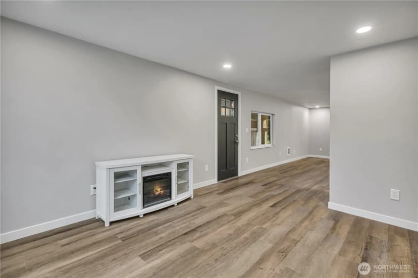 Property photo for 14322 Admiralty Way #27, Lynnwood photo 6
