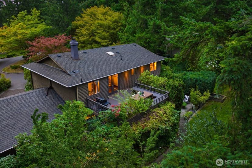 Property photo for 21803 Ne 17th Court, Sammamish photo 28