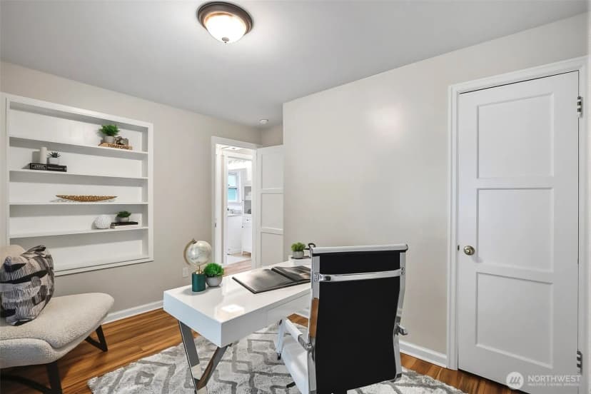 Property photo for 8800 Ravenna Avenue Ne, Seattle photo 11