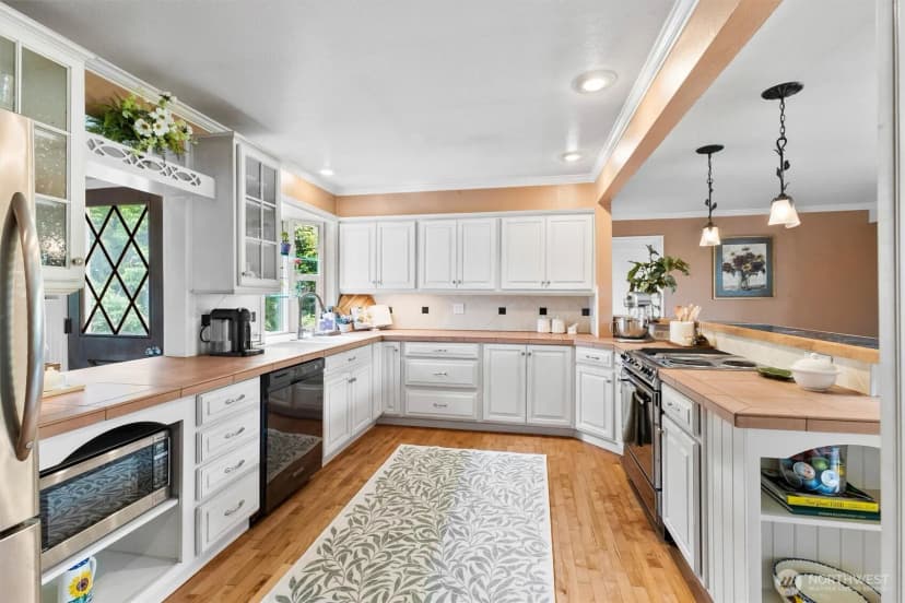 Property photo for 10311 Lundeen Parkway, Lake Stevens photo 9