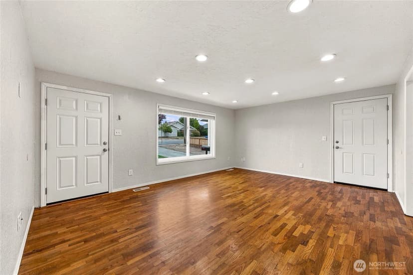 Property photo for 4314 N Highland Avenue, Tacoma photo 8