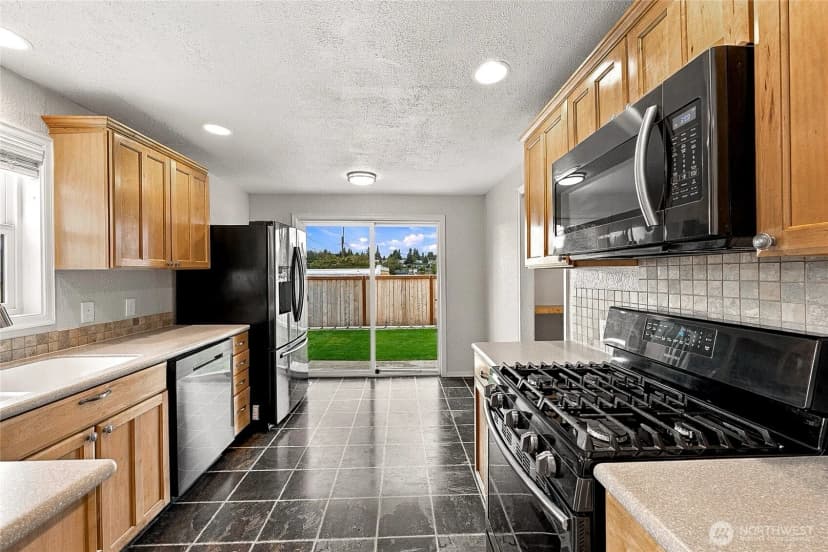 Property photo for 4314 N Highland Avenue, Tacoma photo 14