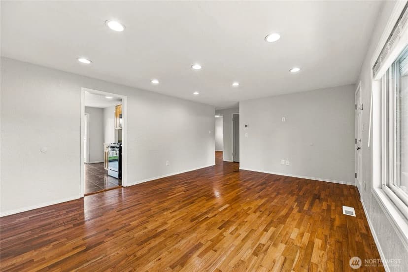 Property photo for 4314 N Highland Avenue, Tacoma photo 6