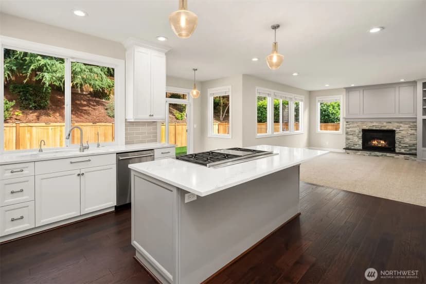 Property photo for 27534 Se 28th Place, Sammamish photo 13