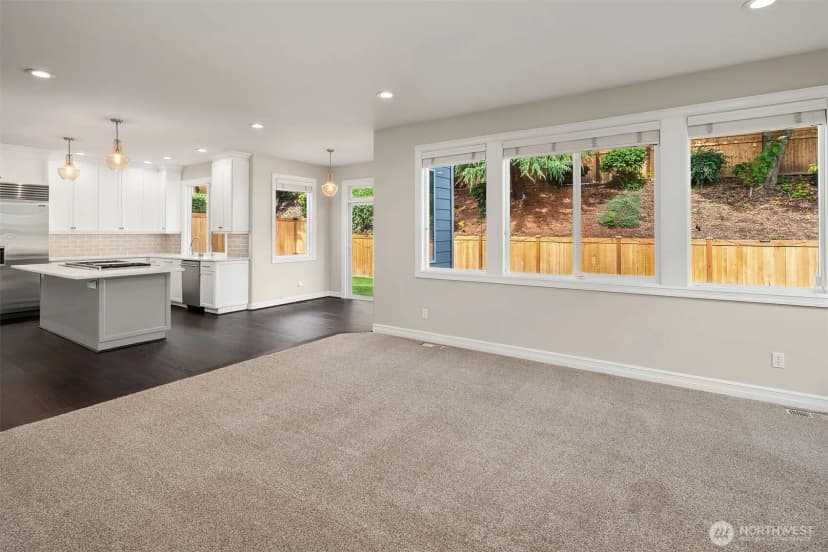 Property photo for 27534 Se 28th Place, Sammamish photo 16