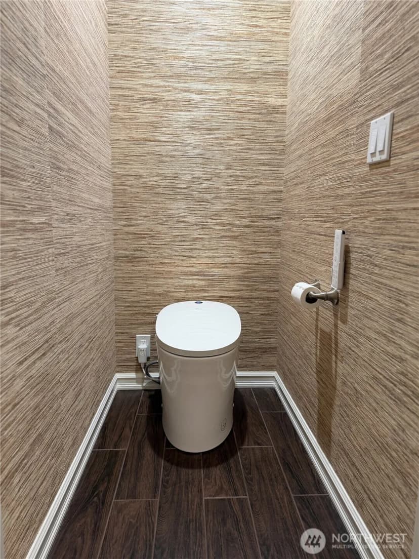Property photo for 27534 Se 28th Place, Sammamish photo 22