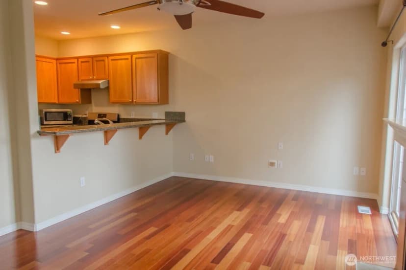 Property photo for 24036 39th Lane Se, Bothell photo 12