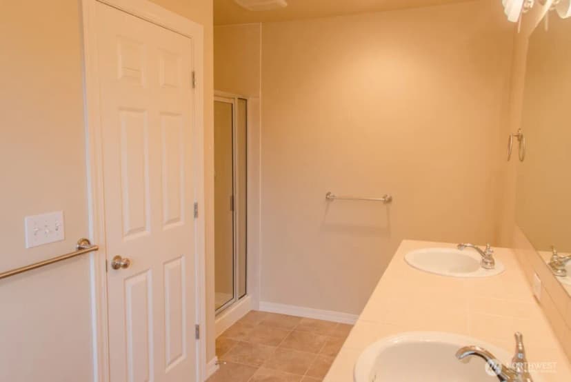Property photo for 24036 39th Lane Se, Bothell photo 26