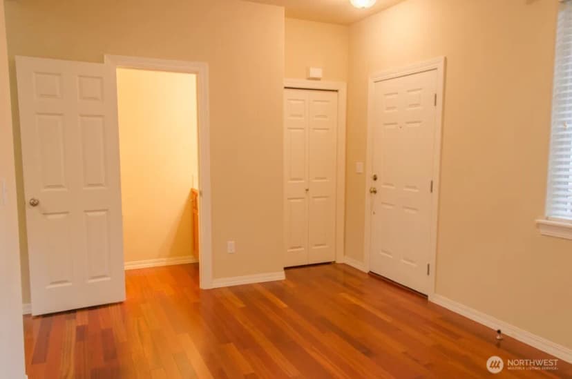 Property photo for 24036 39th Lane Se, Bothell photo 5