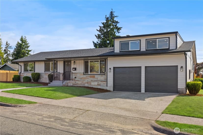 Property photo for 1712 S 76th Street, Tacoma photo 3