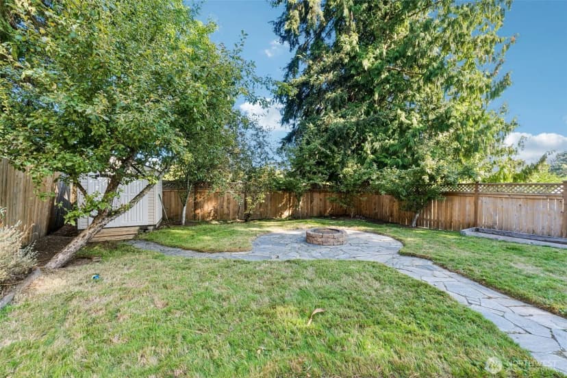 Property photo for 1632 Ne Perkins Way, Shoreline photo 39