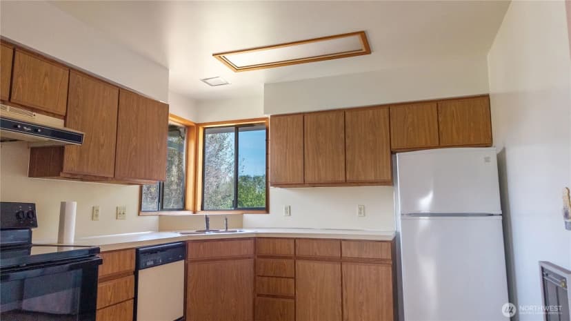 Property photo for 121 Sw 121 Street, Tonasket photo 5