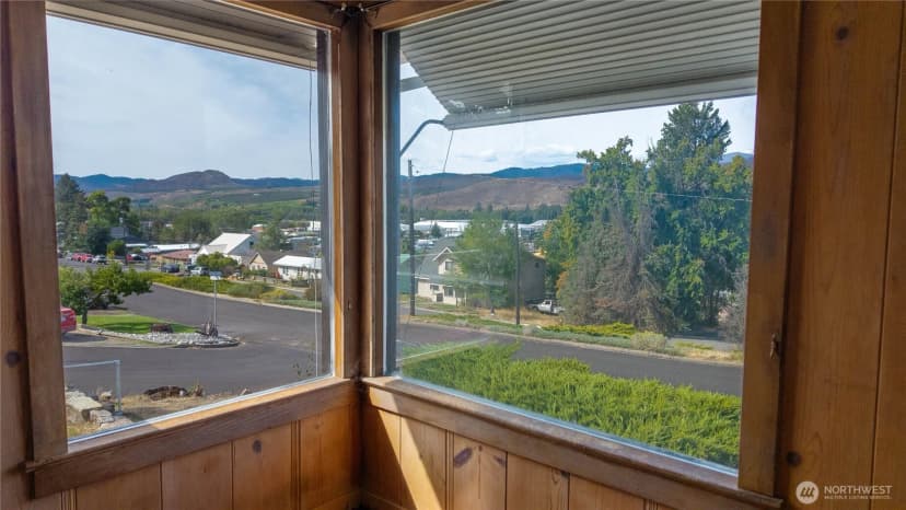 Property photo for 121 Sw 121 Street, Tonasket photo 14