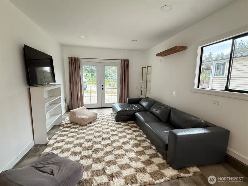 Property photo for 7303 279th Street Ne, Arlington photo 15