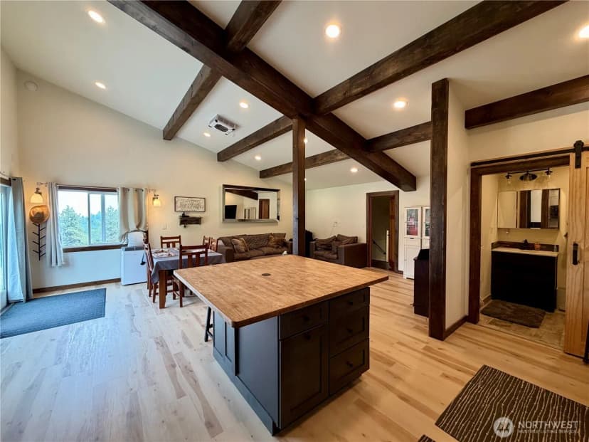 Property photo for 221 Nancy Lane, Chelan photo 28