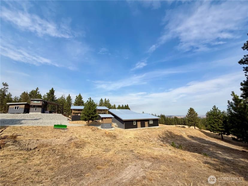 Property photo for 221 Nancy Lane, Chelan photo 22