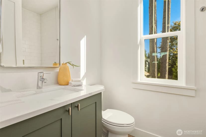 Property photo for 12523 Ne 94th Street, Kirkland photo 22
