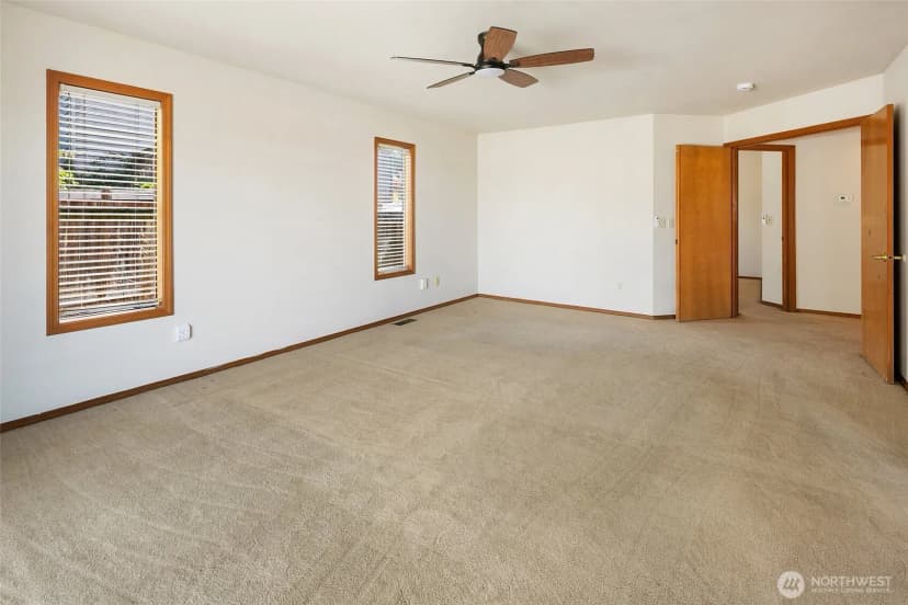Property photo for 7217 67th Place Ne, Marysville photo 21