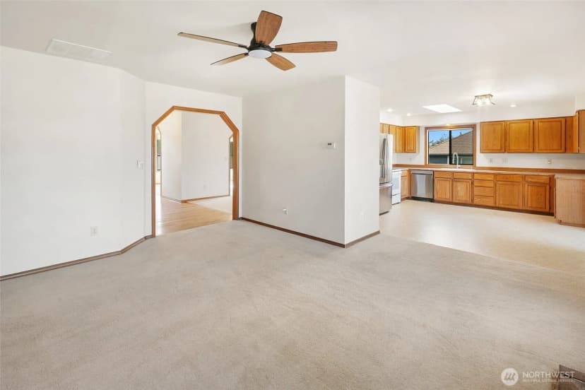 Property photo for 7217 67th Place Ne, Marysville photo 14